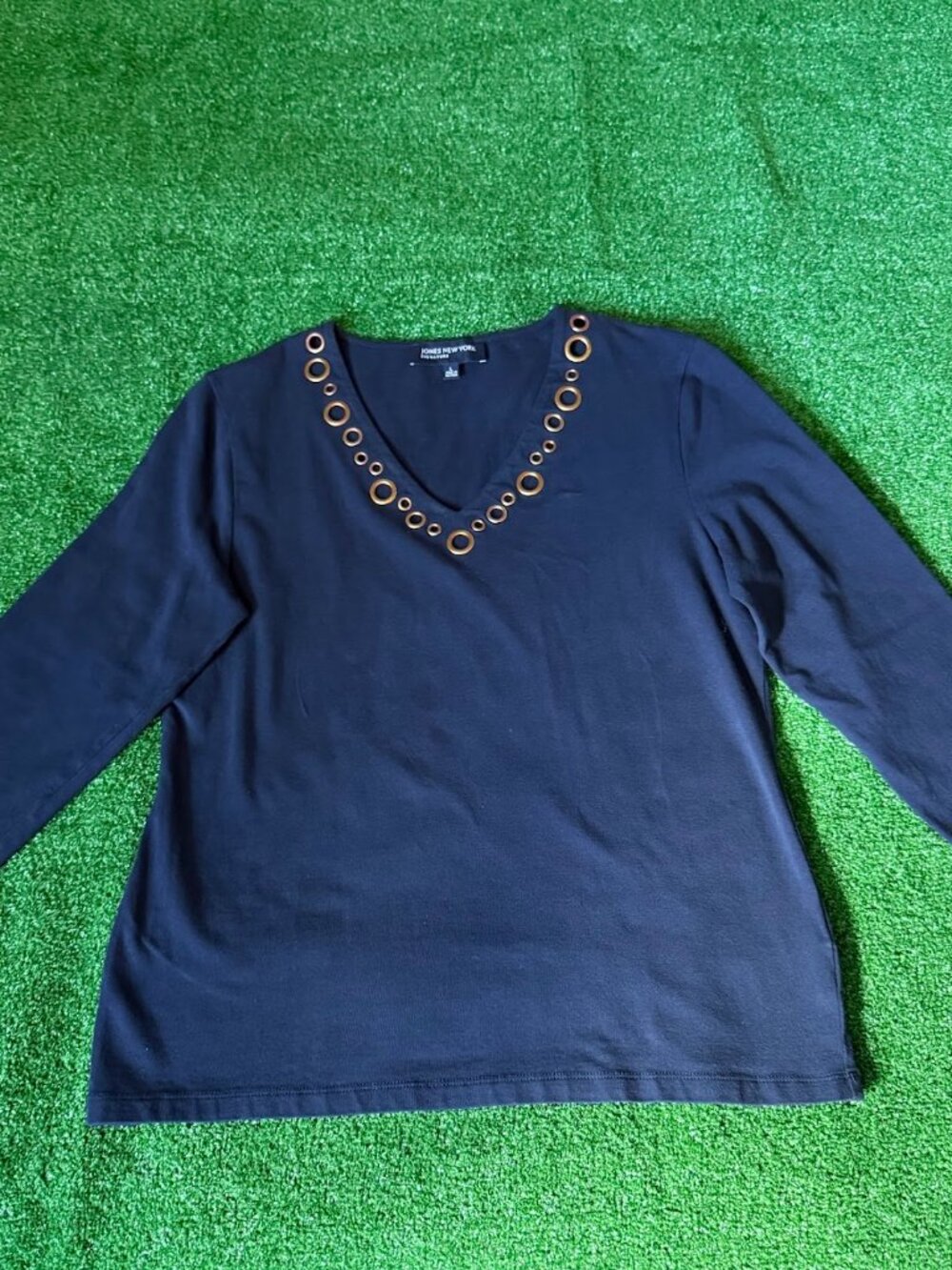 Jones New York Grommets Accents V-Neck Navy Blue 3/4 Sleeve Top Shirt Size L